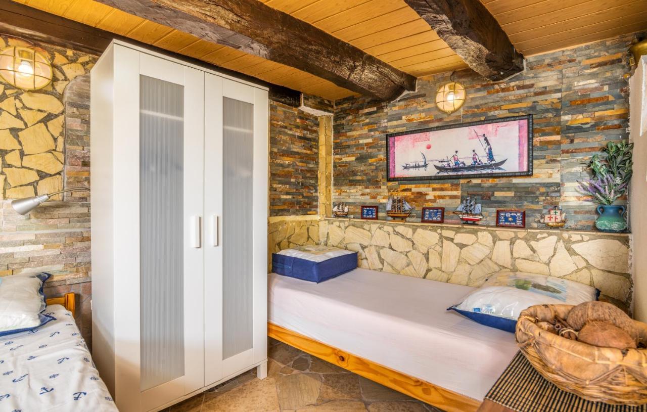 דירות ורבניק Stone House Knez מראה חיצוני תמונה