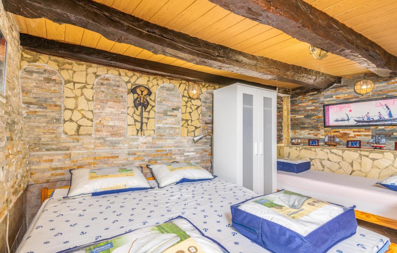 דירות ורבניק Stone House Knez מראה חיצוני תמונה
